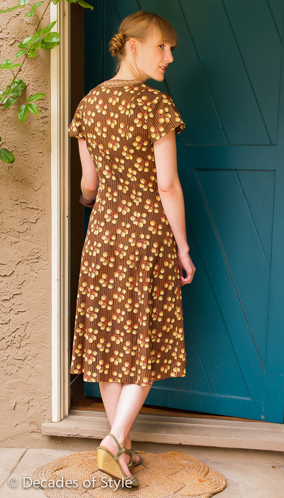 #4002 1944 House Dress | Textillia