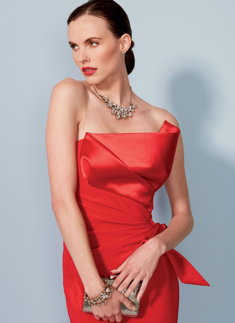 Vogue Pattern V1533 Misses' Strapless, Front-Drape Dress with Train 1533 -  Patterns and Plains