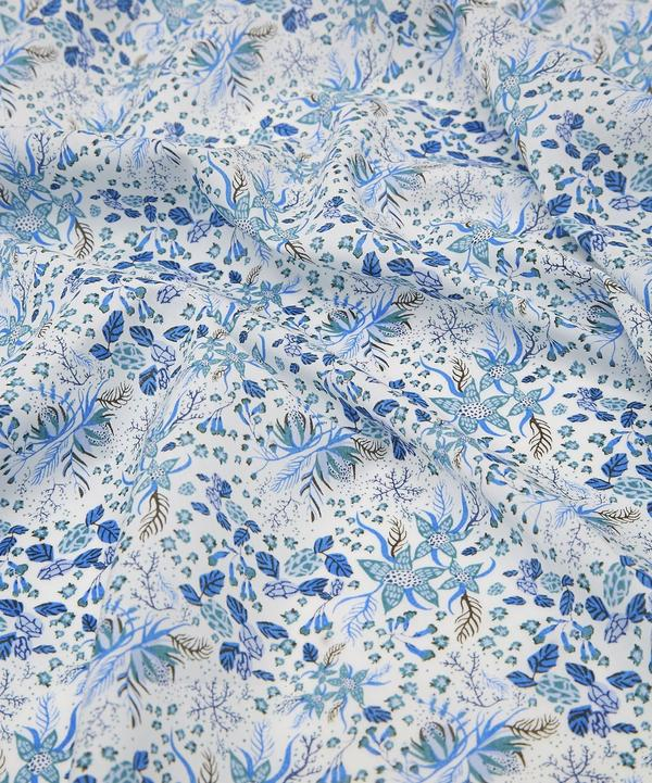 Beach Blossom (Blue lawn) | Textillia