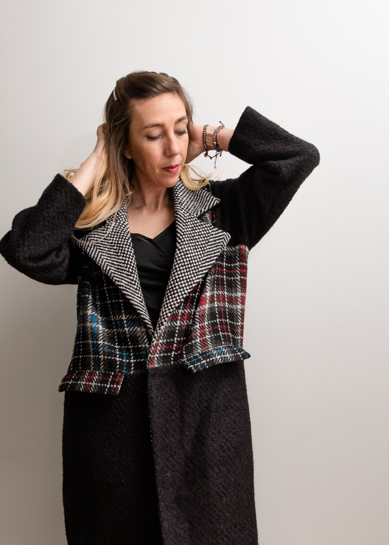The Surtout Coat | Textillia